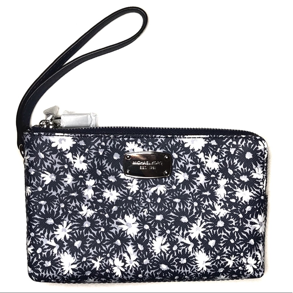 ✨SALE✨ NWT MK Navy Floral Double-Zipper Wristlet